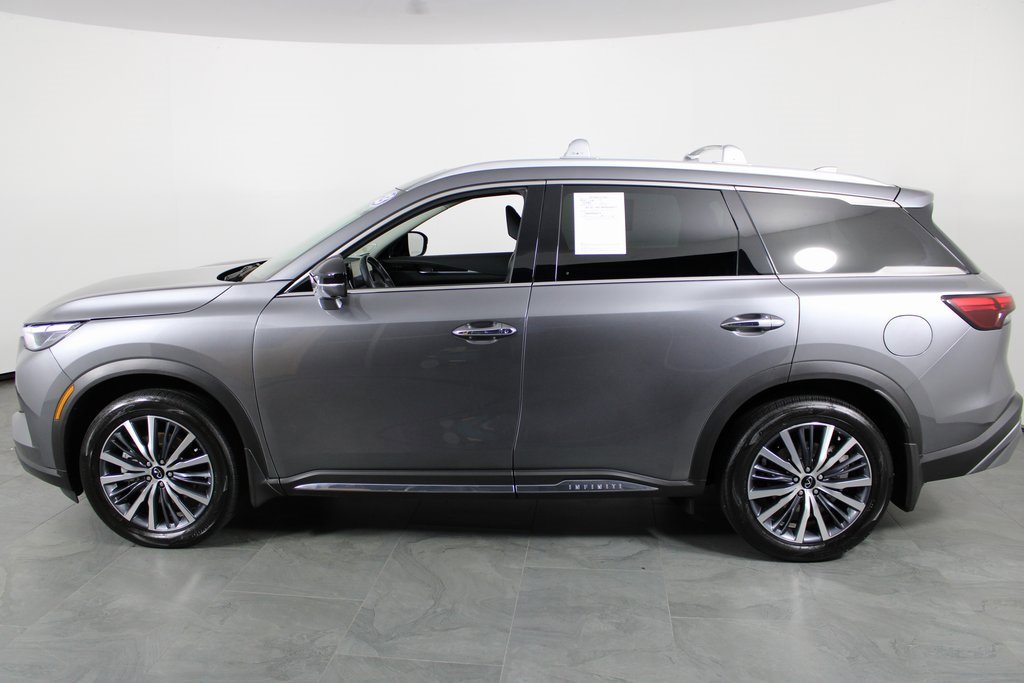 Used 2023 INFINITI QX60 Sensory w/ Cargo Package image 8