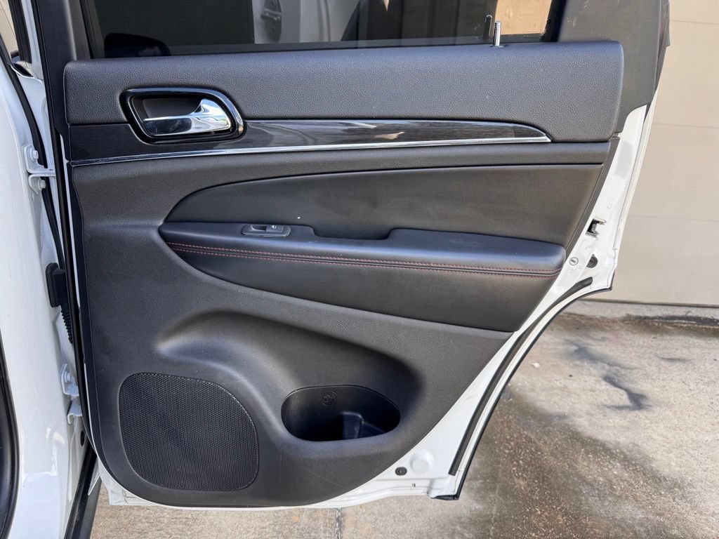 Used 2020 Jeep Grand Cherokee Trailhawk AWD/4WD image 19