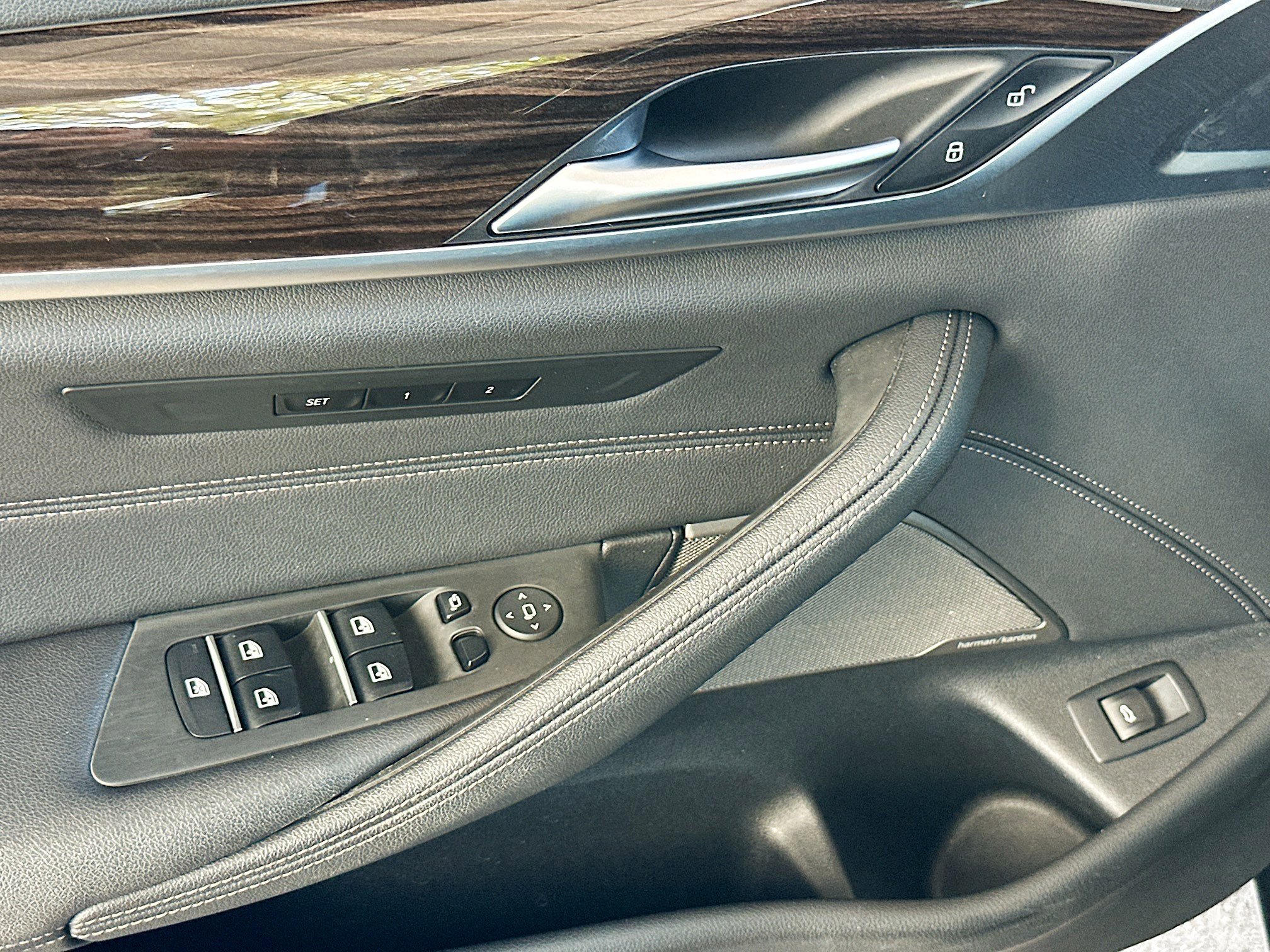 Certified 2023 BMW 540i w/ Premium Package image 18