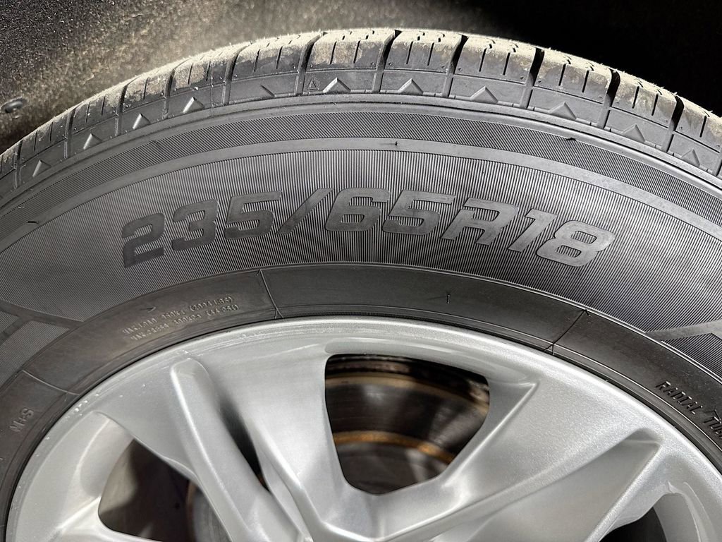 Used 2022 Chevrolet Blazer LT image 41