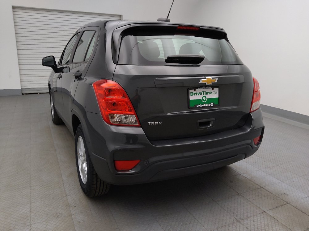 Used 2020 Chevrolet Trax LS FWD image 6