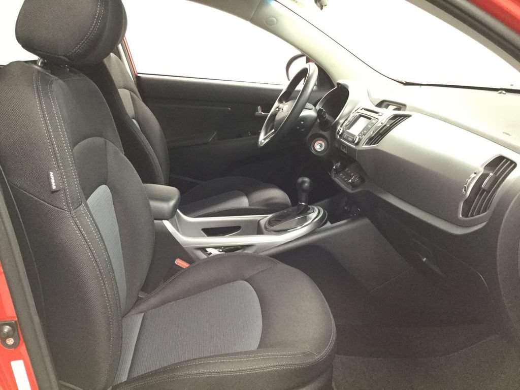 Used 2015 Kia Sportage LX FWD image 22