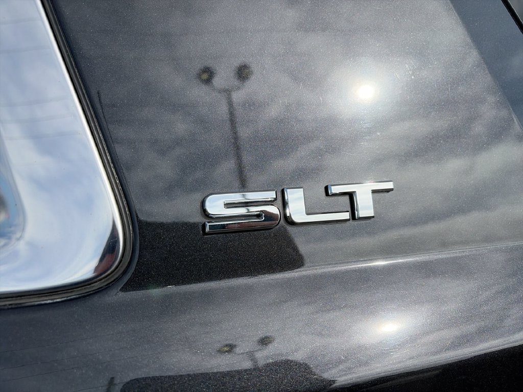 Used 2020 GMC Yukon SLT w/ Premium Edition RWD image 40