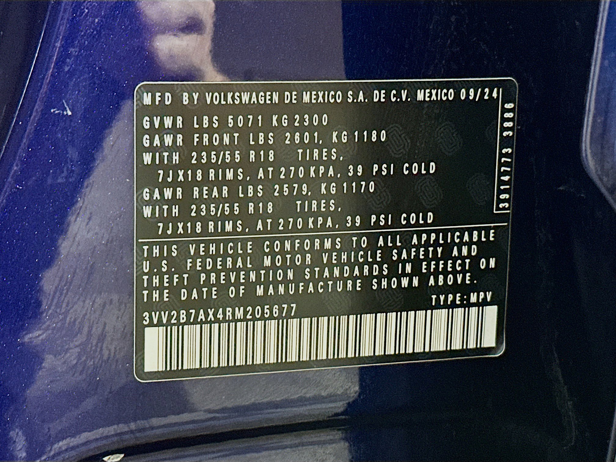 Used 2024 Volkswagen Tiguan Wolfsburg Edition image 29