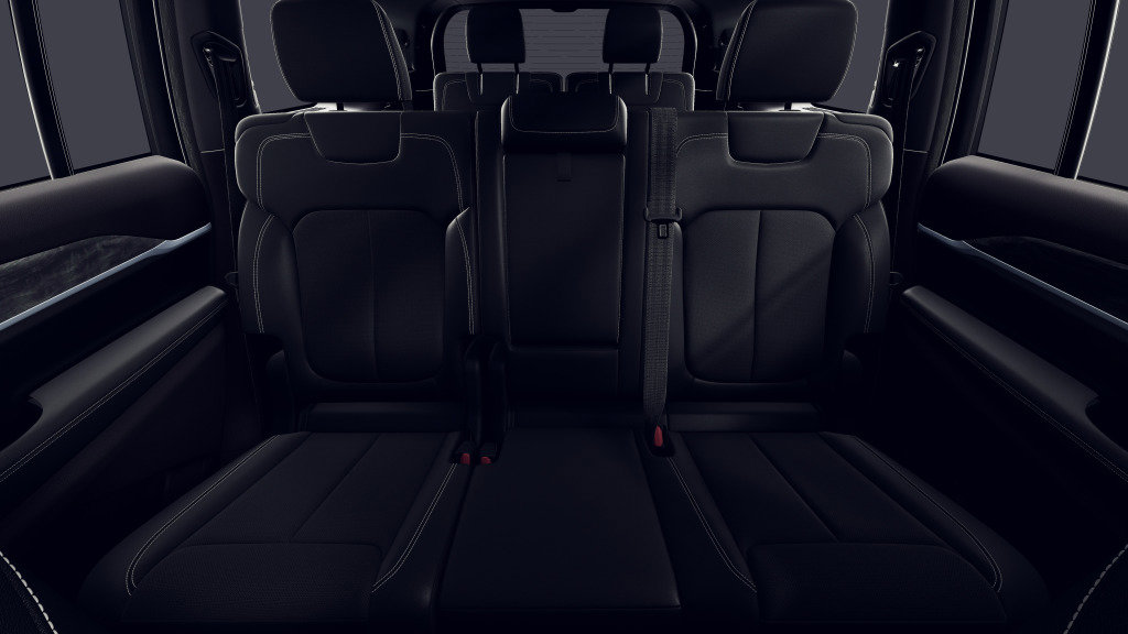 New 2026 Jeep Grand Cherokee L Laredo image 3