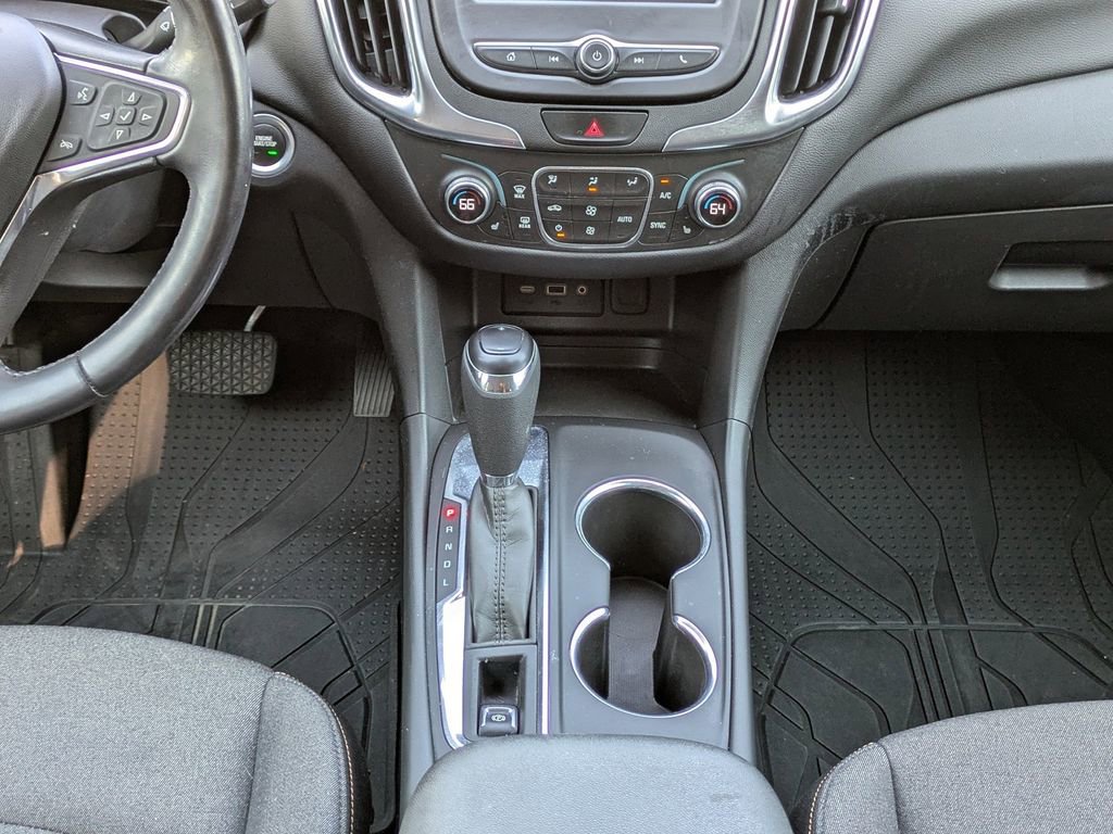 Used 2021 Chevrolet Equinox LT image 19