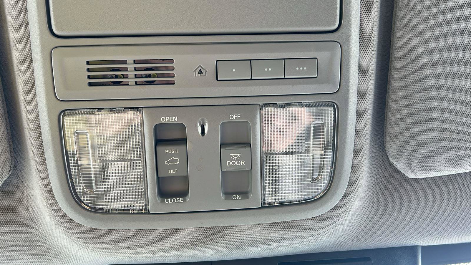 Used 2020 Honda CR-V EX-L image 30