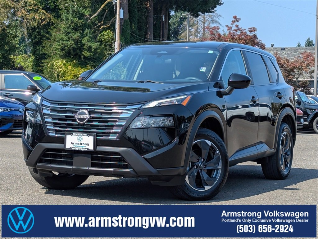 Used 2024 Nissan Rogue SV