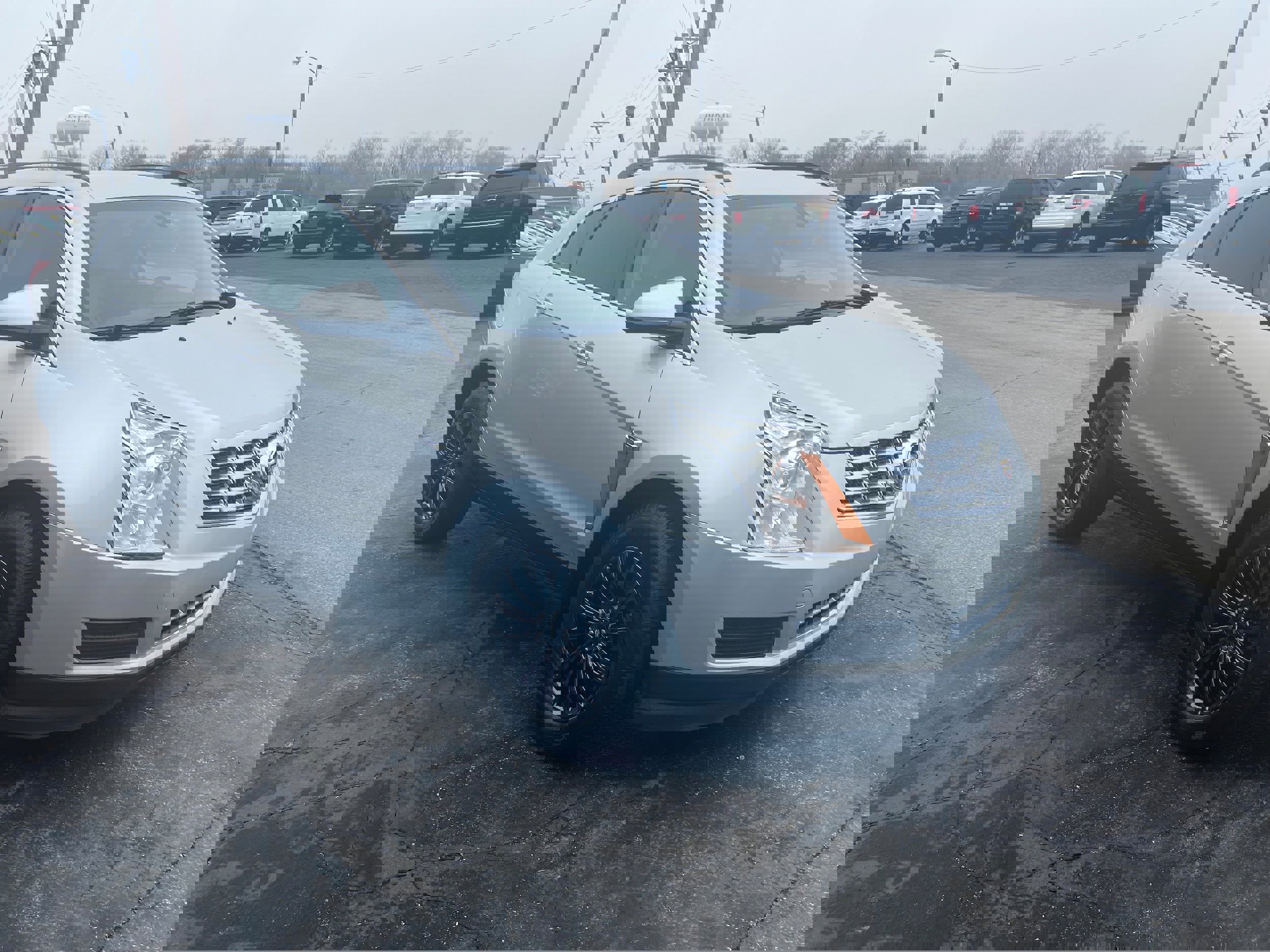 Used 2013 Cadillac SRX image 3
