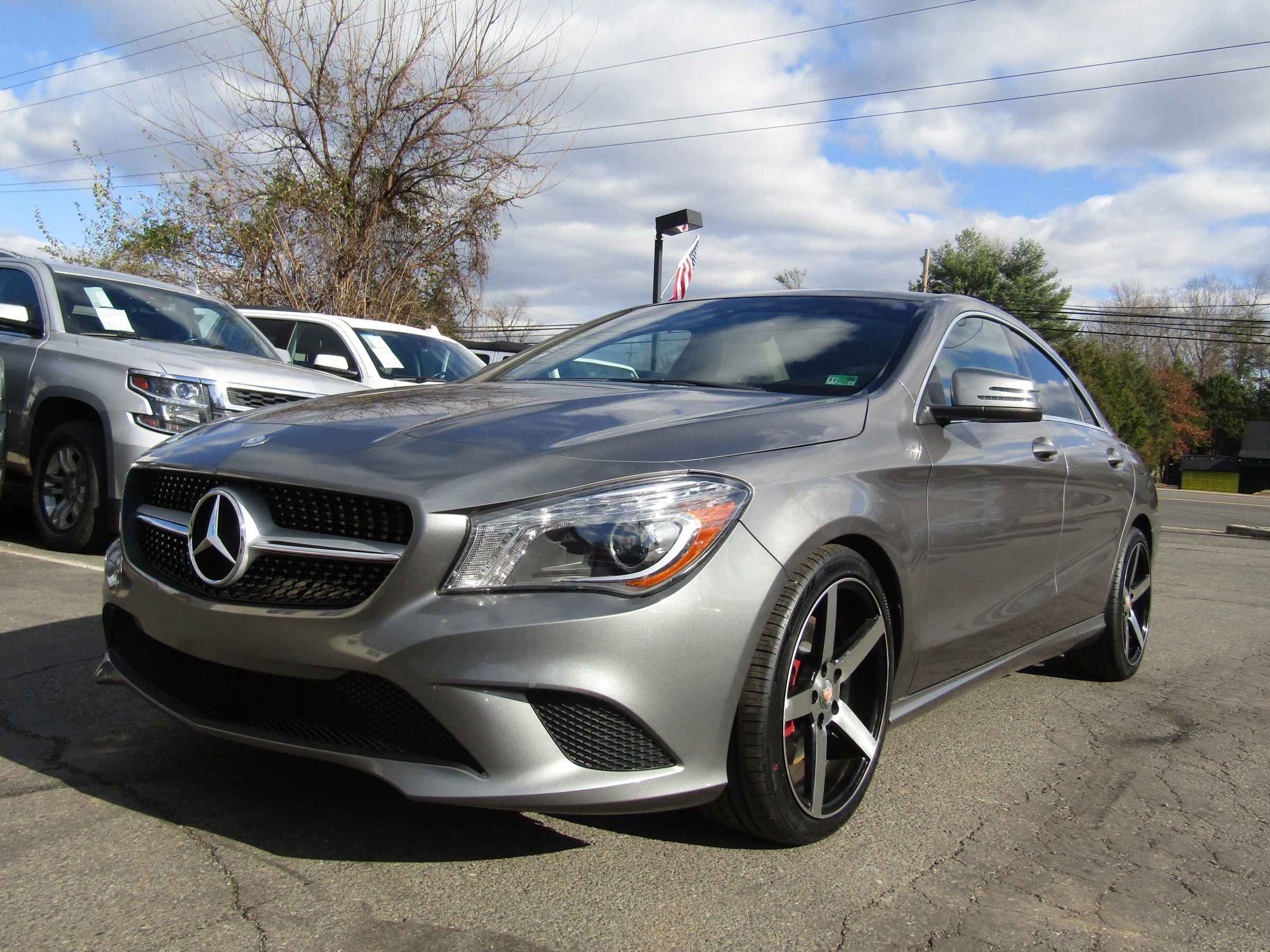 Used 2015 Mercedes-Benz CLA 250 image 3