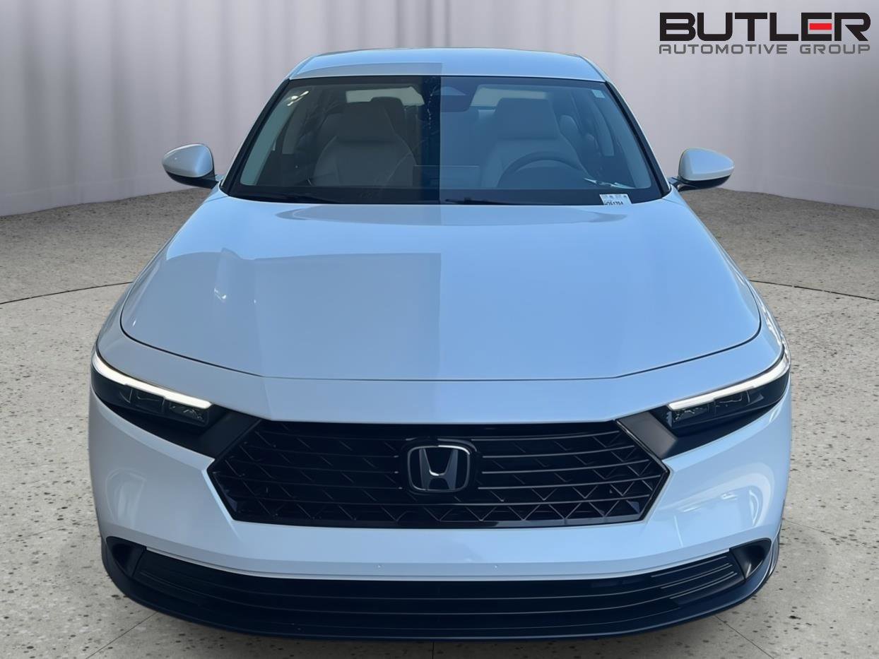 Used 2024 Honda Accord LX image 9