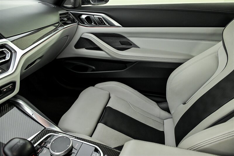 Used 2021 BMW M4 Competition w/ Executive Package RWD image 33