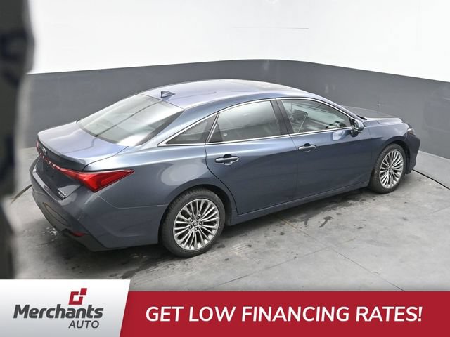 Used 2022 Toyota Avalon Limited w/ Advanced Safety Package FWD image 38