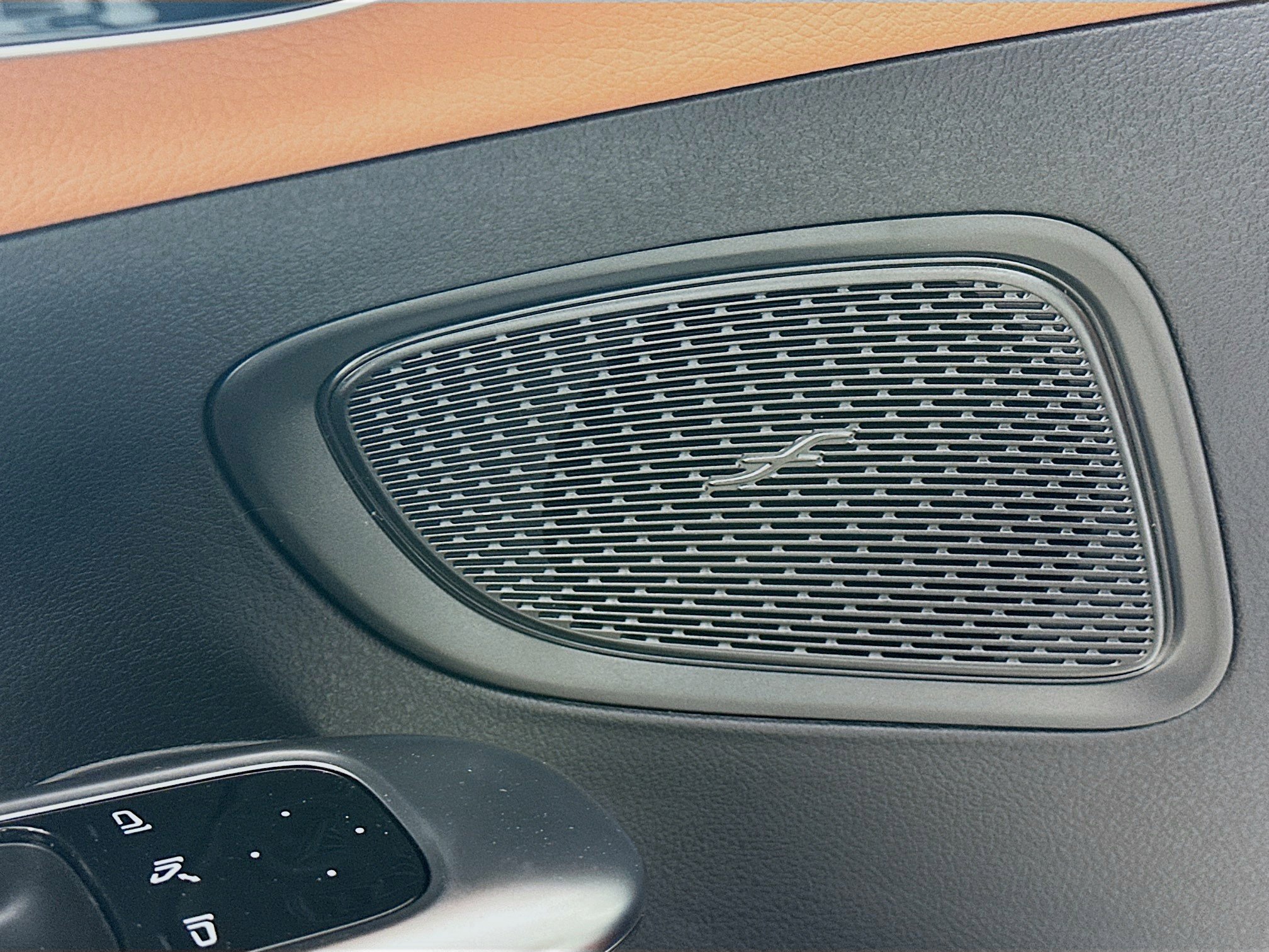 Certified 2026 Mercedes-Benz C 300 4MATIC Sedan image 23