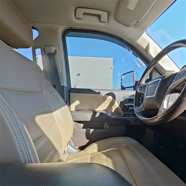 Used 2019 GMC Sierra 2500 Denali w/ Duramax Plus Package image 29