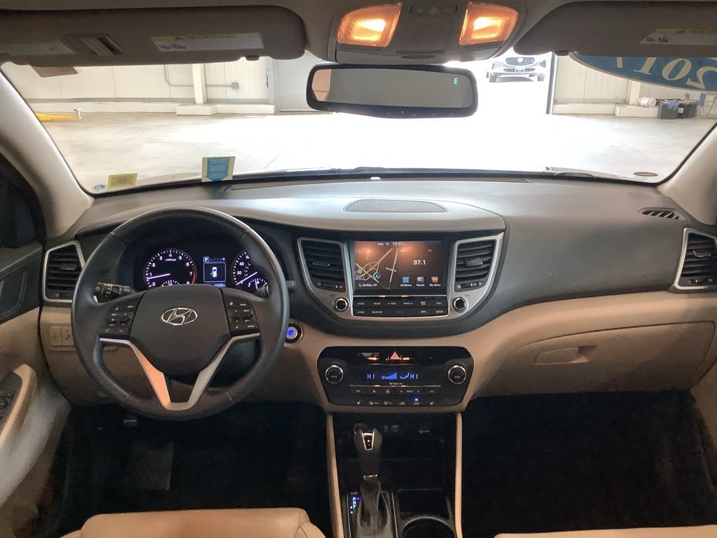 Used 2017 Hyundai Tucson Limited AWD/4WD image 9