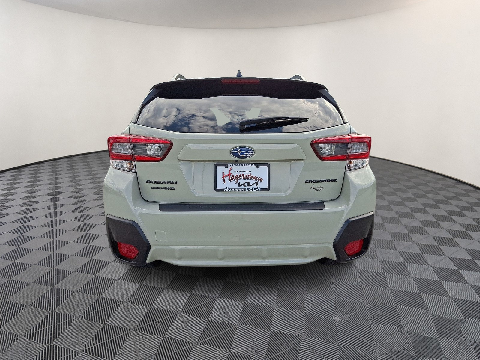 Used 2023 Subaru Crosstrek 2.0i Premium w/ Special Edition AWD/4WD image 5