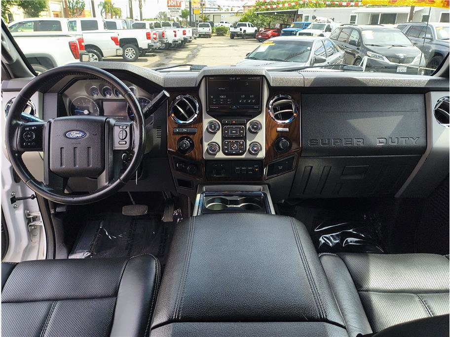 Used 2015 Ford F250 Lariat w/ Lariat Ultimate Package image 7