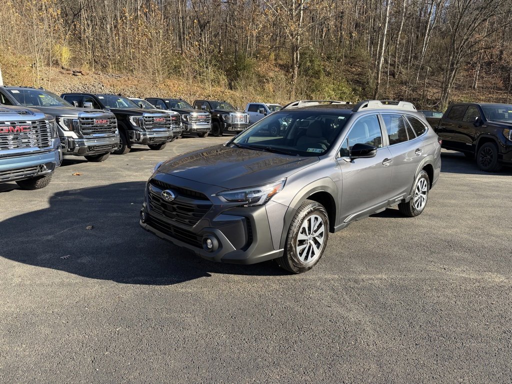 Used 2025 Subaru Outback Premium w/ Popular Package #1 image 7