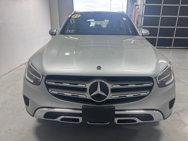 Used 2021 Mercedes-Benz GLC 300 4MATIC image 4