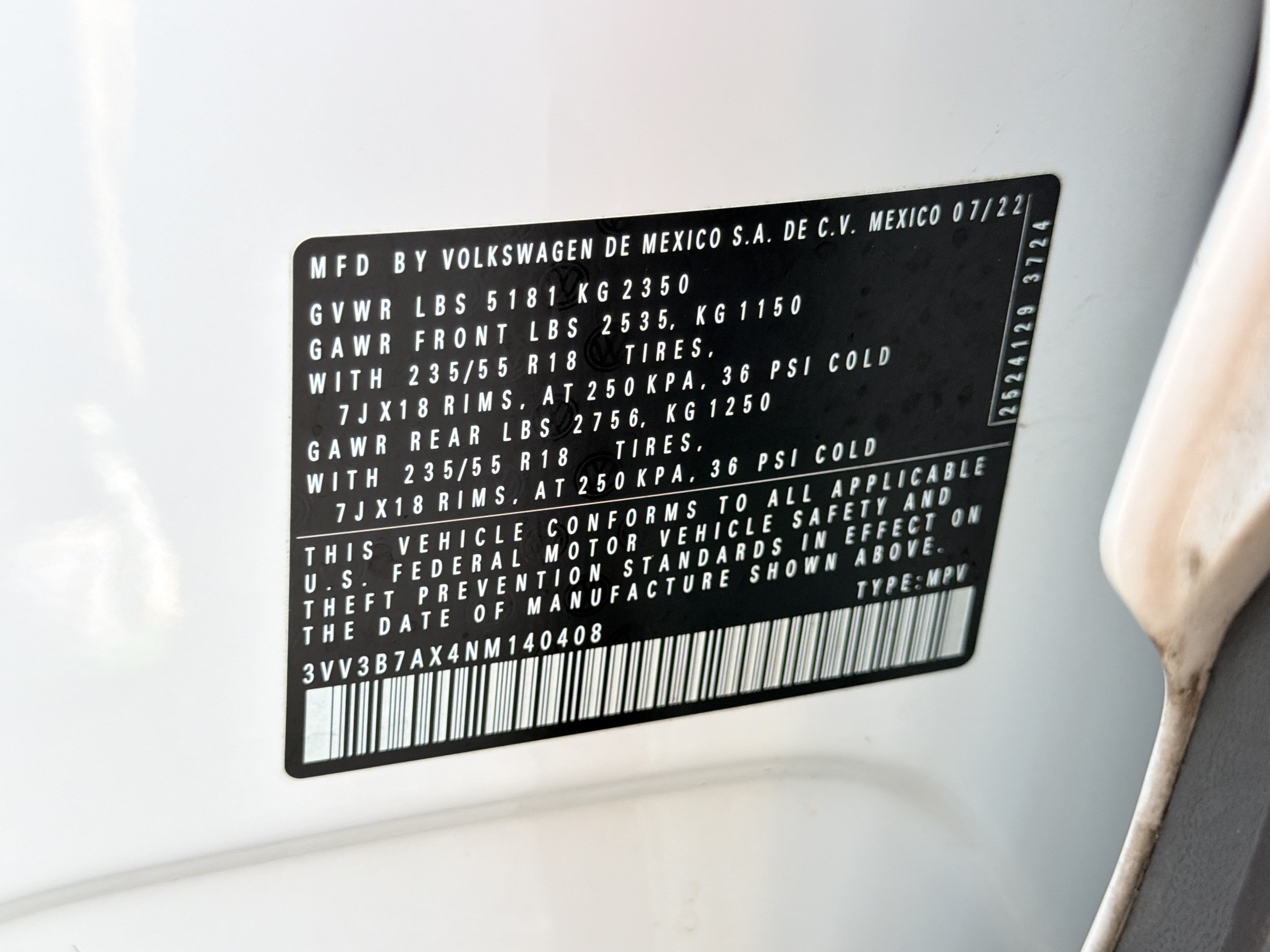 Used 2022 Volkswagen Tiguan SE FWD image 28