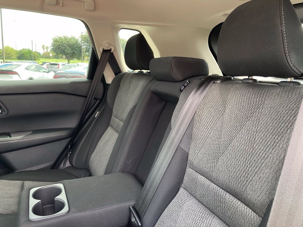 Used 2026 Nissan Rogue SV FWD image 11