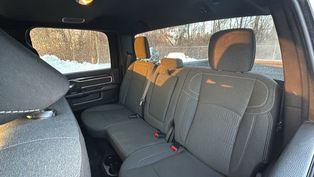 Used 2024 RAM 2500 Big Horn w/ Safety Group image 30
