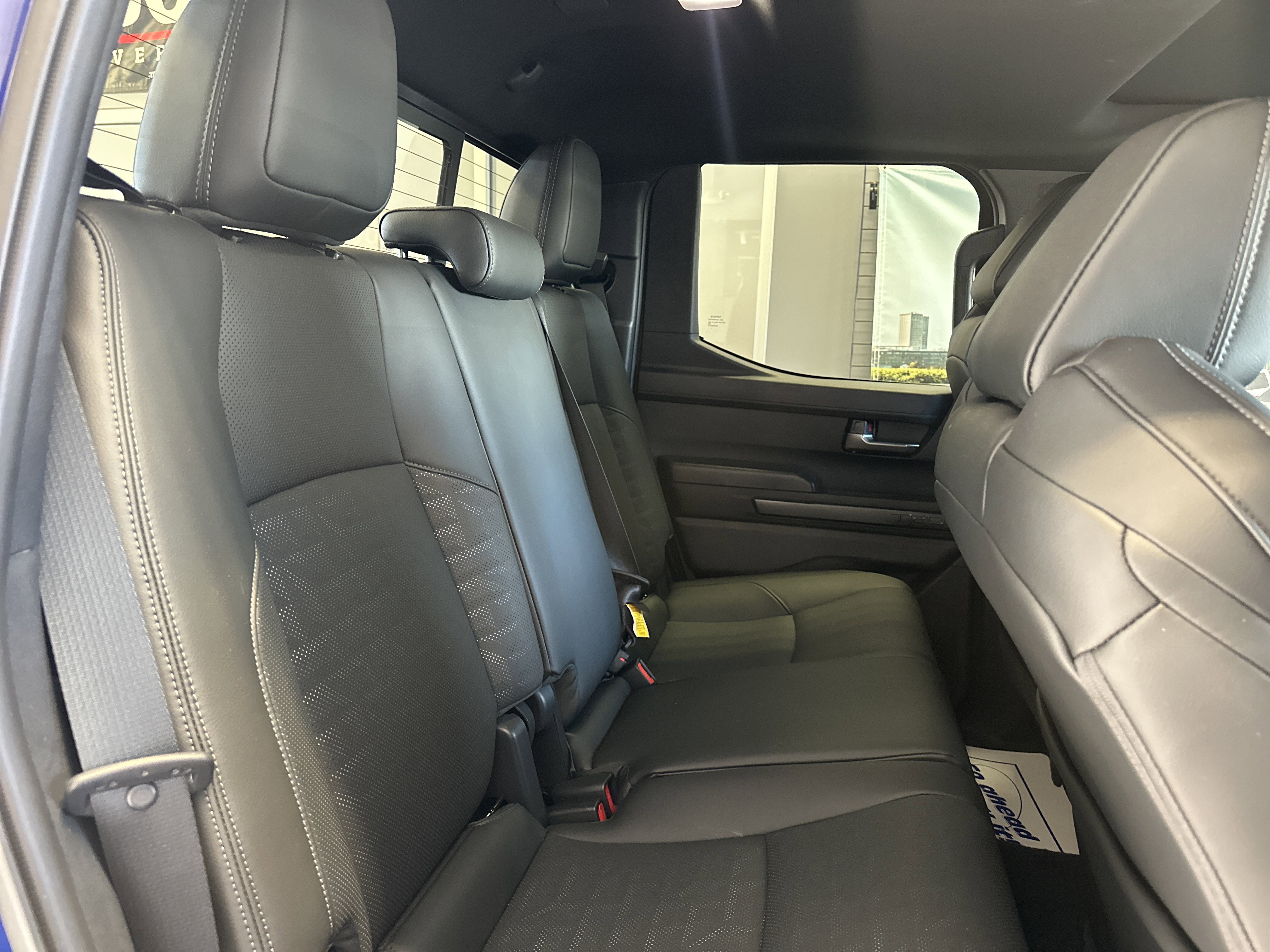 Used 2025 Toyota Tacoma TRD Sport image 24