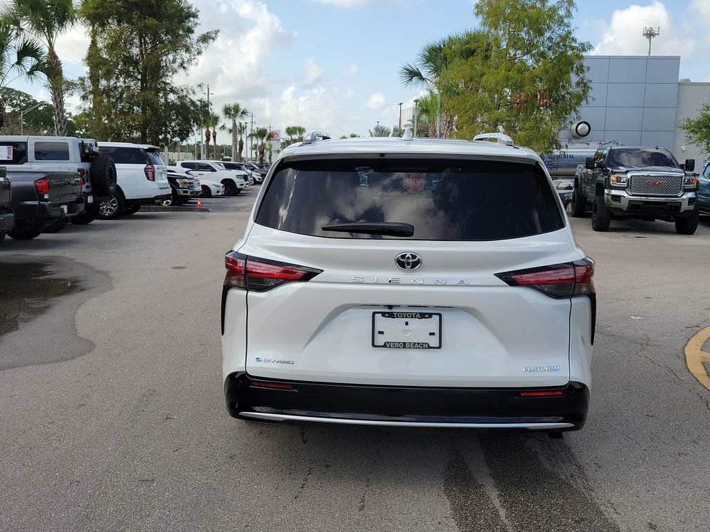 Certified 2026 Toyota Sienna Platinum AWD/4WD image 5
