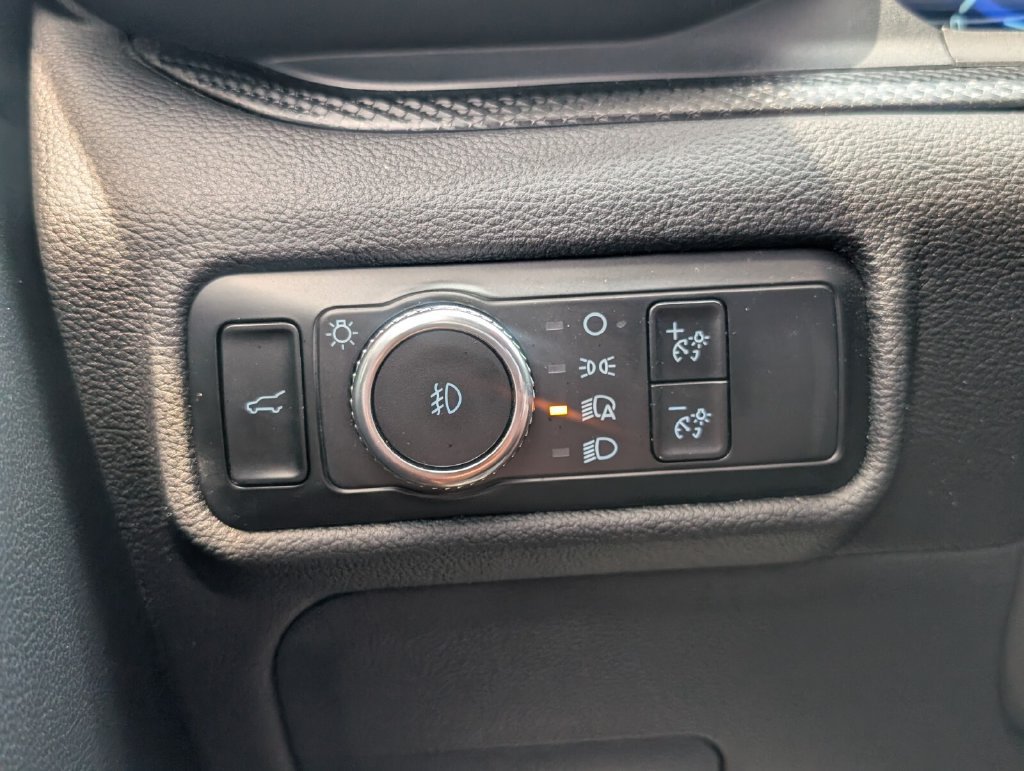 Used 2023 Ford Explorer ST w/ Equipment Group 401A AWD/4WD image 35
