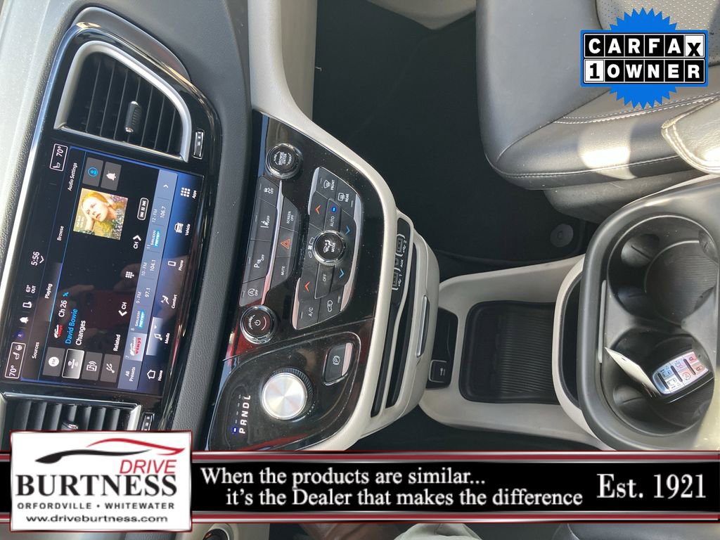Used 2024 Chrysler Pacifica Touring-L FWD image 19