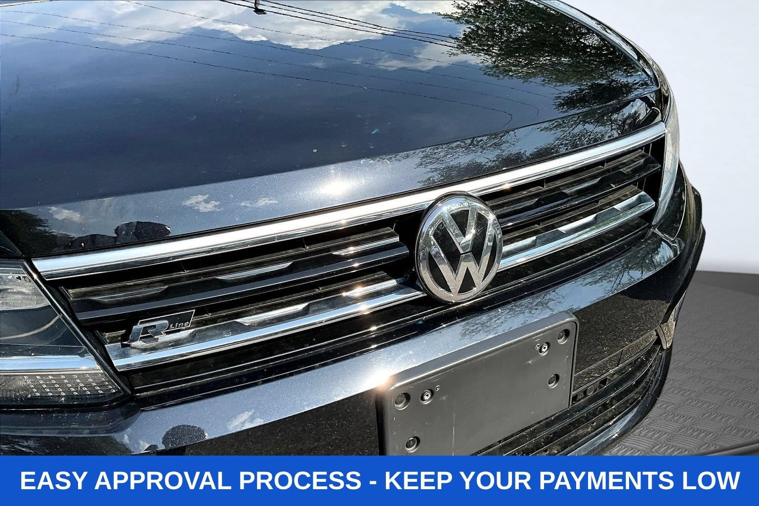 Used 2021 Volkswagen Tiguan SEL AWD/4WD image 41