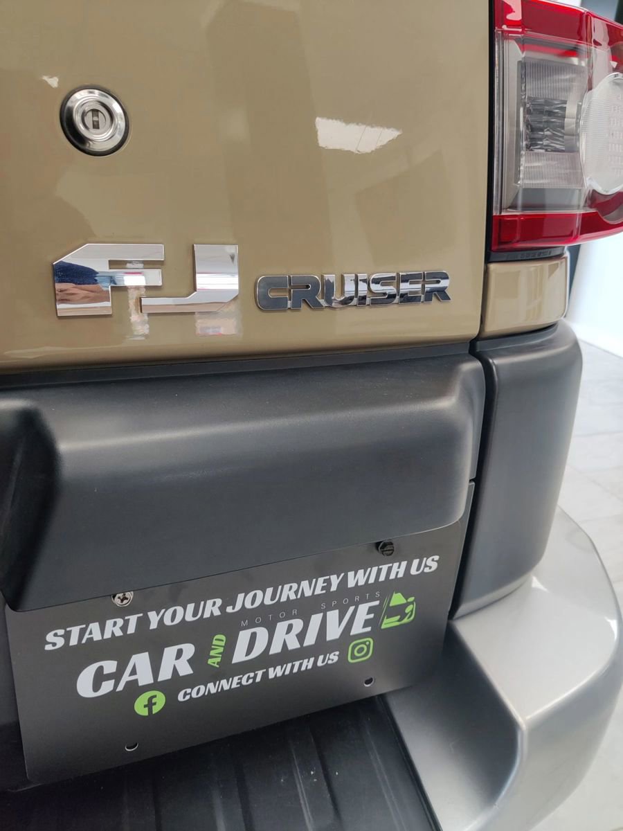 Used 2014 Toyota FJ Cruiser 4WD w/ Convenience Package image 10