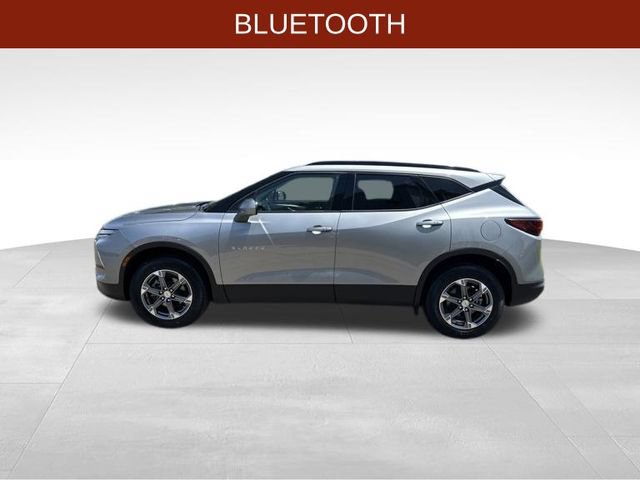 Used 2024 Chevrolet Blazer LT w/ Convenience Package FWD image 4