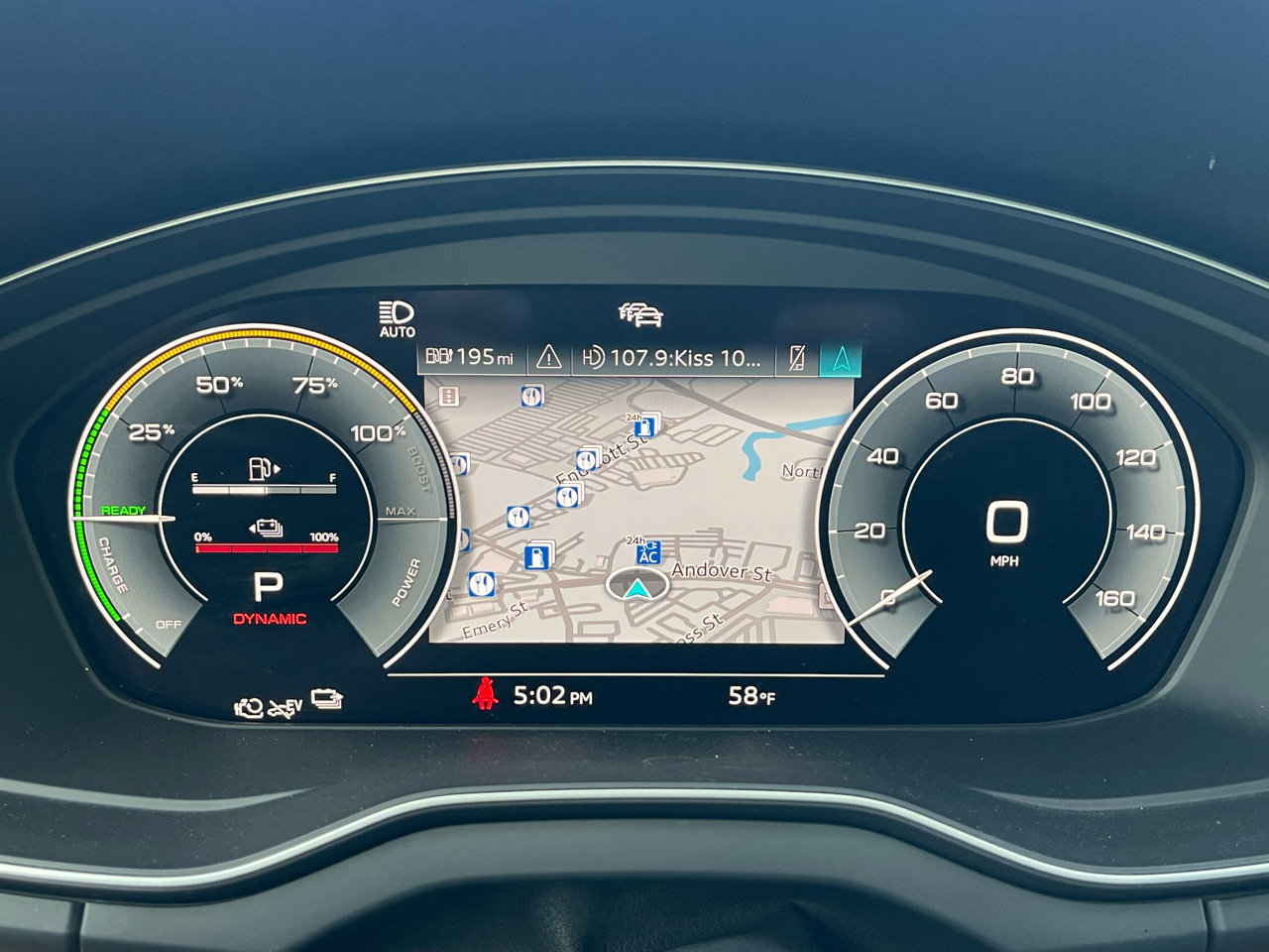 Used 2022 Audi Q5 e Premium Plus w/ Premium Plus Package image 40