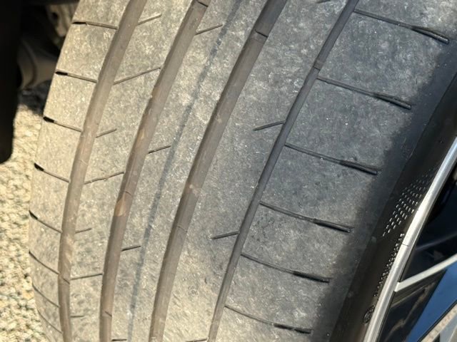 Used 2026 BMW iX xDrive60 w/ M Sport Package image 16