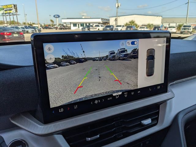 Used 2025 Ford Explorer Active w/ Active Comfort Package AWD/4WD image 28