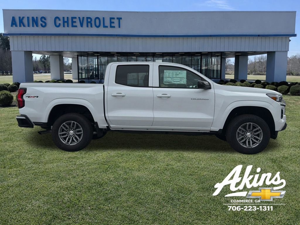 New 2025 Chevrolet Colorado LT w/ Advanced Trailering Package AWD/4WD image 4