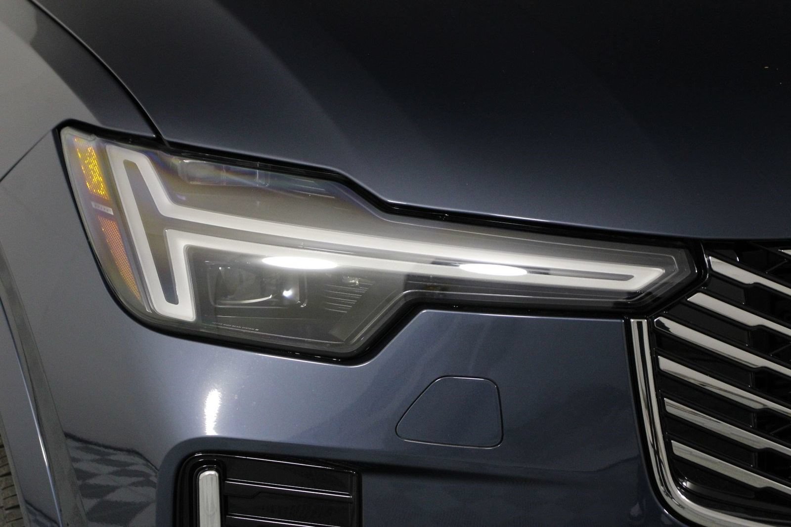 New 2026 Volvo XC90 B6 Plus AWD/4WD image 14