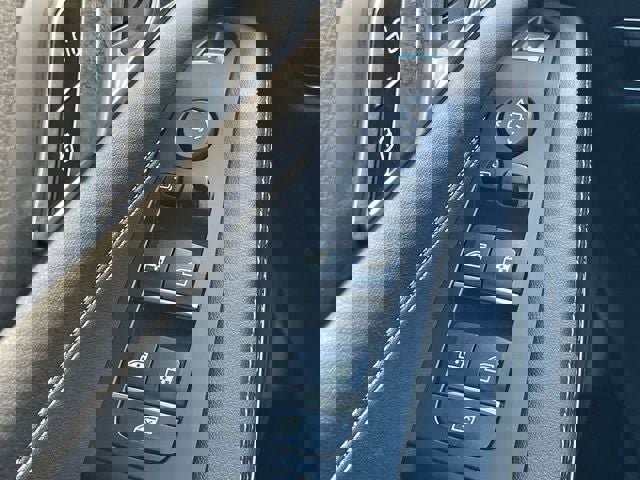 Used 2023 BMW X5 sDrive40i image 23