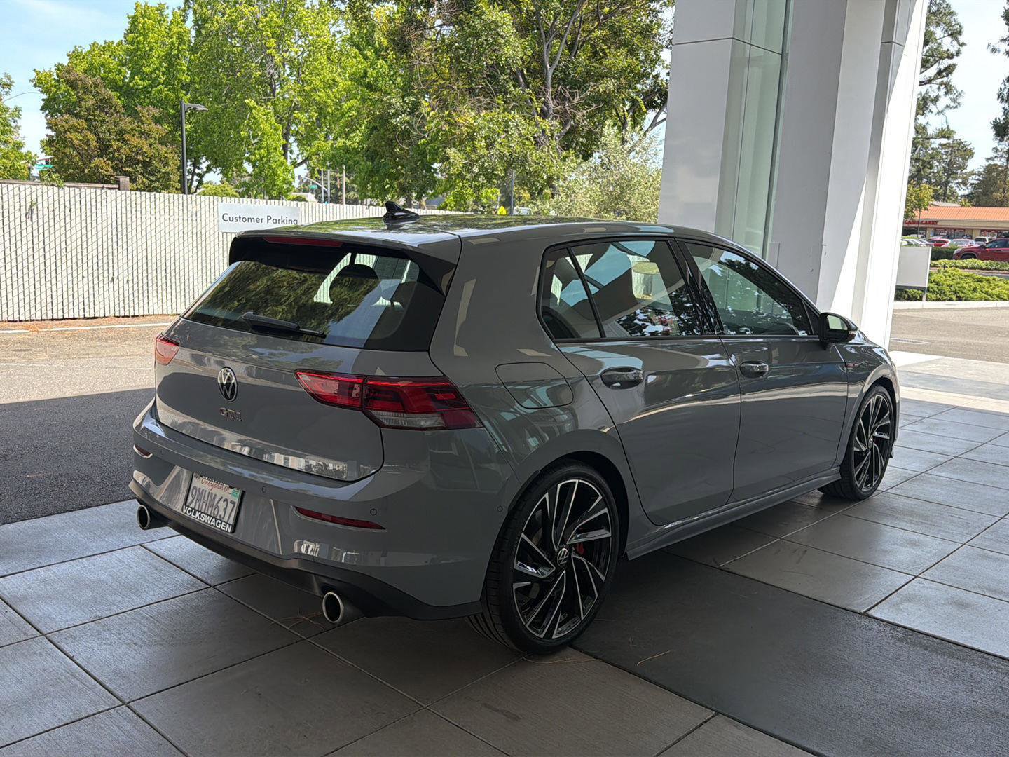 Certified 2024 Volkswagen GTI Autobahn FWD image 5