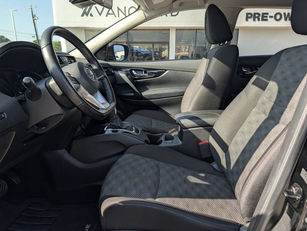 Used 2022 Nissan Rogue Sport SV FWD image 27