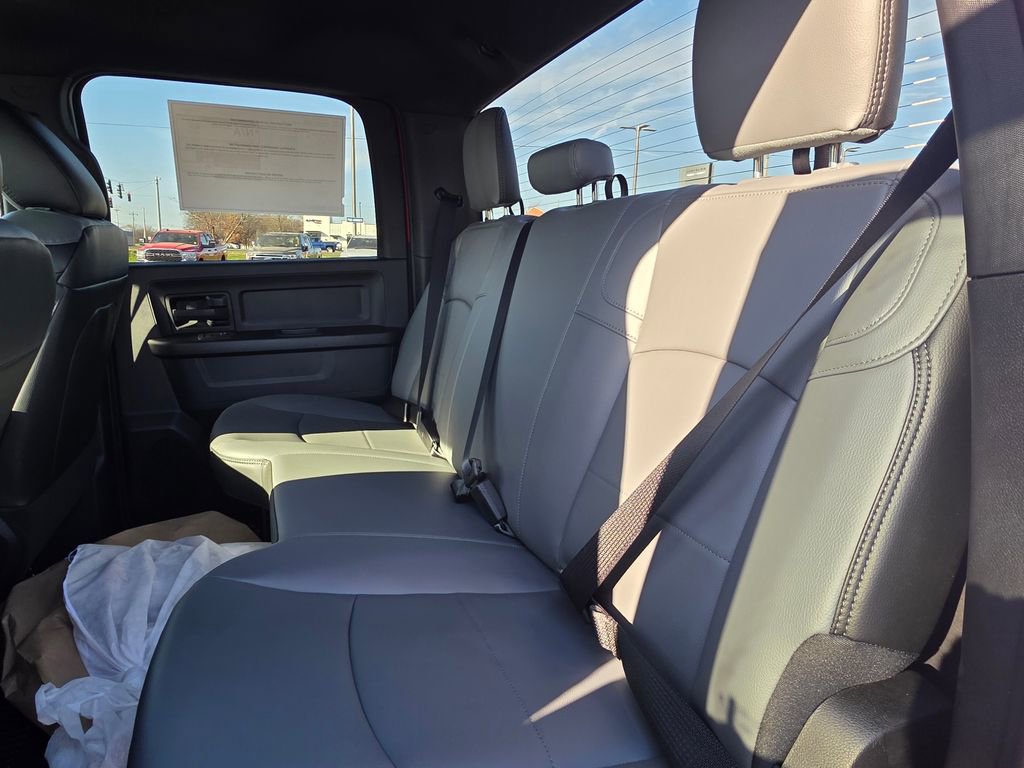 New 2026 RAM 3500 Tradesman w/ Chrome Appearance Group A image 32