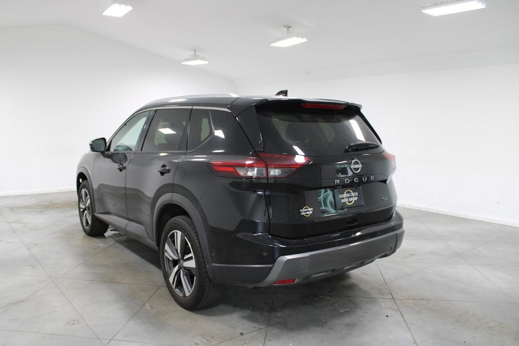 Used 2024 Nissan Rogue SL FWD image 7