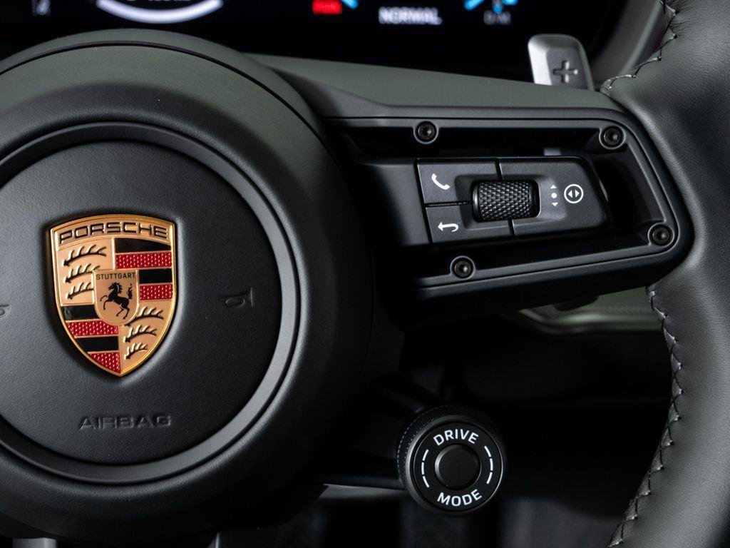 New 2026 Porsche Cayenne AWD/4WD image 11
