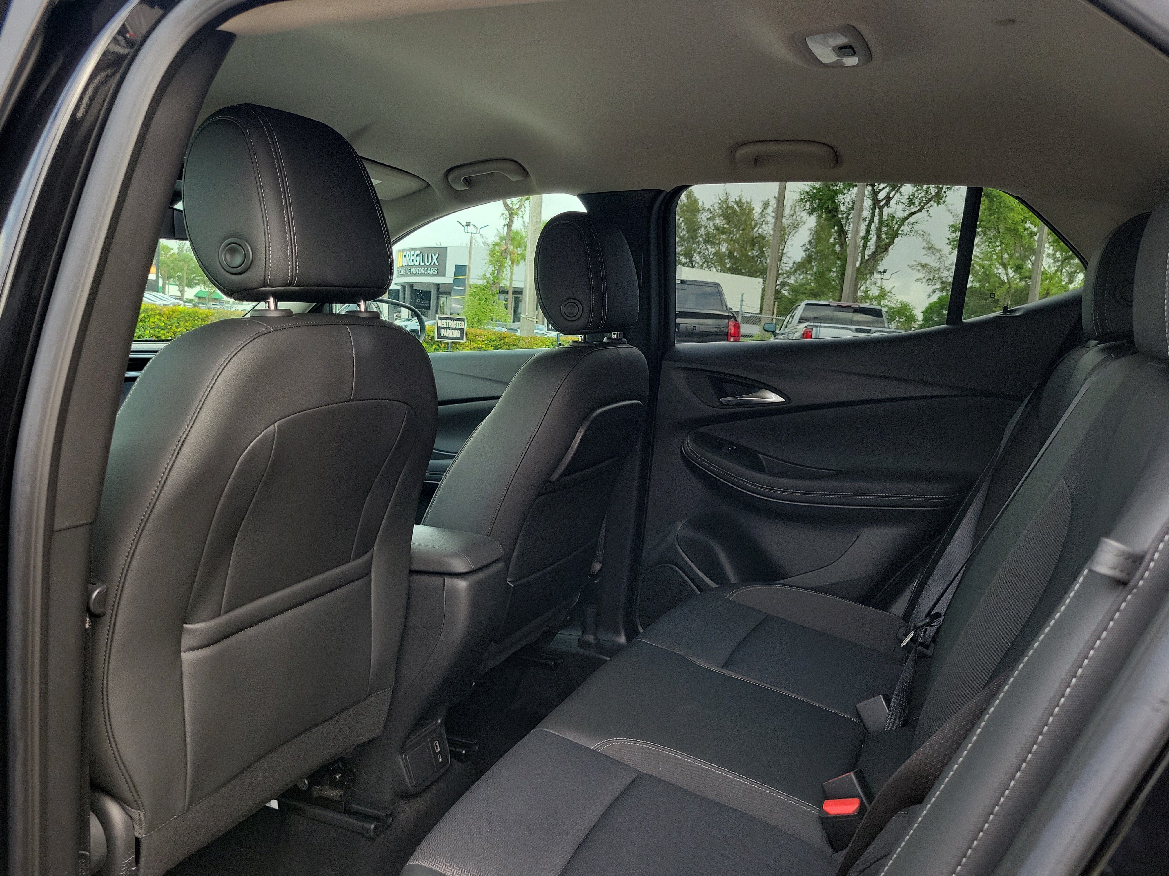 Used 2023 Buick Encore GX Preferred FWD image 12