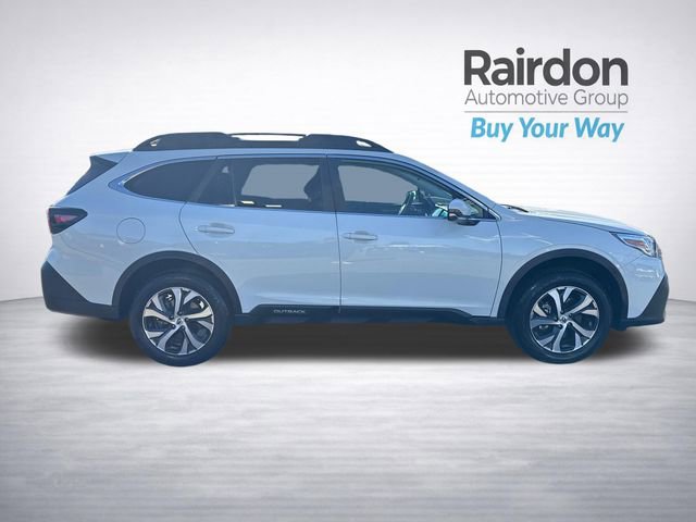 Used 2022 Subaru Outback Limited w/ Tech Package 3 image 9