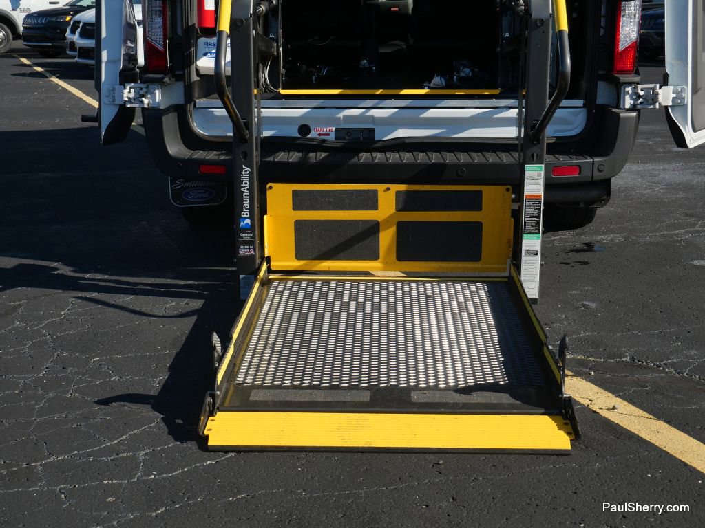 Used 2020 Ford Transit 350 XL image 11