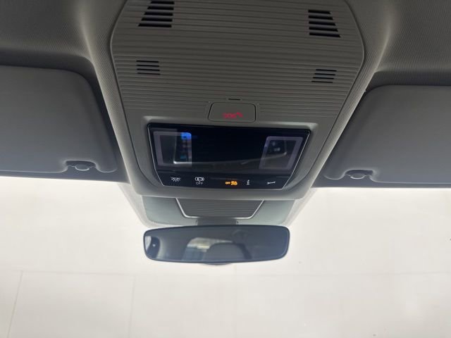 New 2026 Volkswagen Tiguan SE AWD/4WD image 14