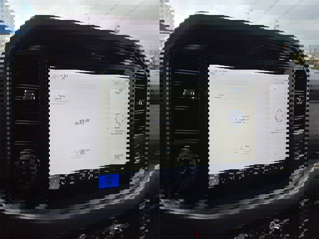 Used 2025 Ford F150 XLT w/ Equipment Group 302A MID image 15